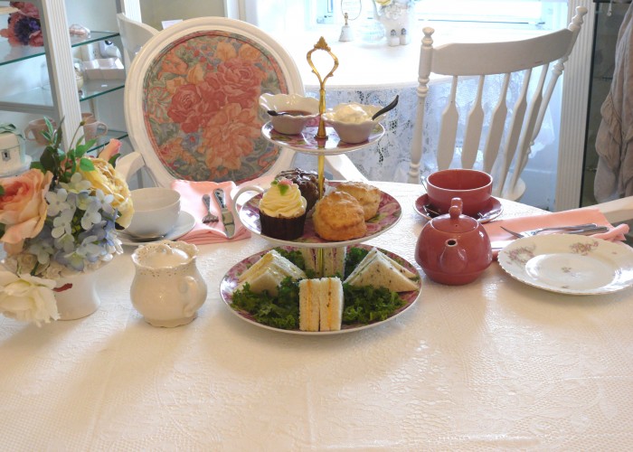 Let Them Eat Cakes, Custom Cakes, Wedding Cakes, High Tea, Homemade Jams, Gifts and Self-designed Clothing, Catering, Private Parties, Birthday Parties, Bakery