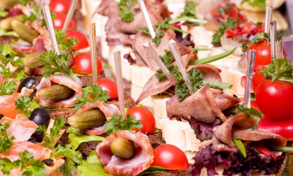 Wow your guests with smoked salmon canapés
