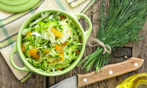 A flavourful recipe for napa cabbage slaw with peanut dressing