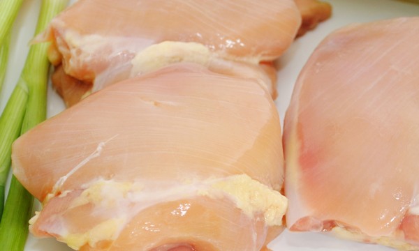 I don’t feel well. What if it’s food poisoning from chicken?
