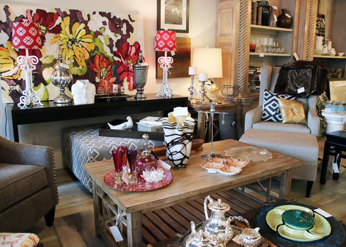 Re Upscale West Vancouver Business Story Gently Used Upscale Home Furniture And Décor Items China Antiques