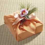 Using fabric as gift wrap