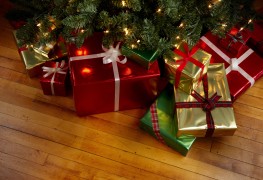 4 tips to personalize your gift wrapping