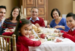 6 ways to enjoy food (and fun) during the holidays