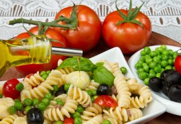 Super foods recipe: lemon and pea sauce