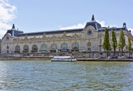 Virtual family outings, museums open their doors