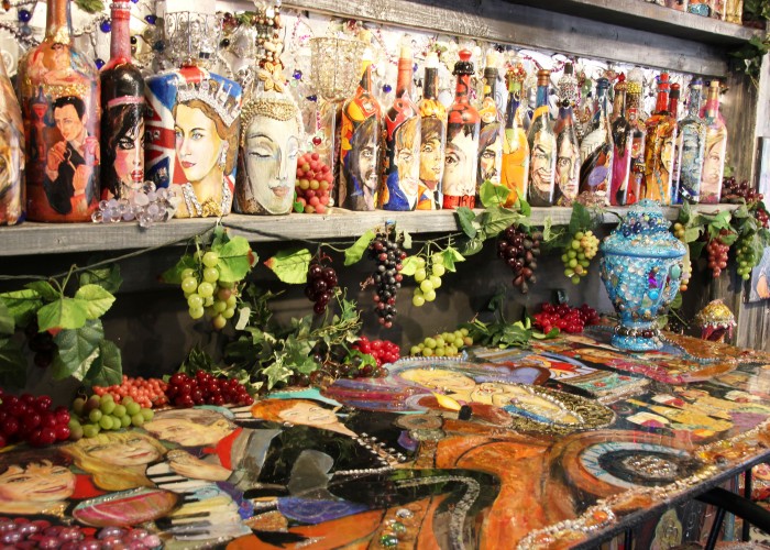 A Boutique Gallery Bar by Gracie Jane St. Albert Business Story