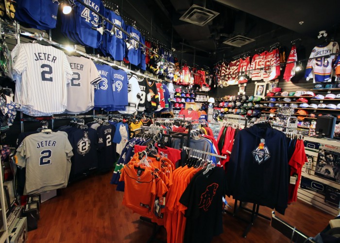 Collector's Den Burnaby Business Story