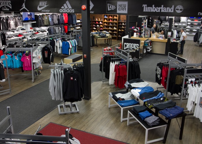 Sam Tabak Inc Lachine Business Story