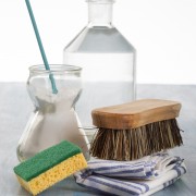5 things you can clean with vinegar