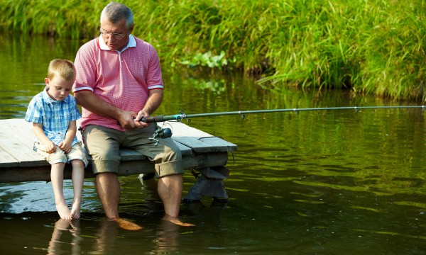 5 thoughtful Father's Day gift ideas for grandfathers