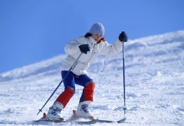 The ultimate guide to buying women's ski pants