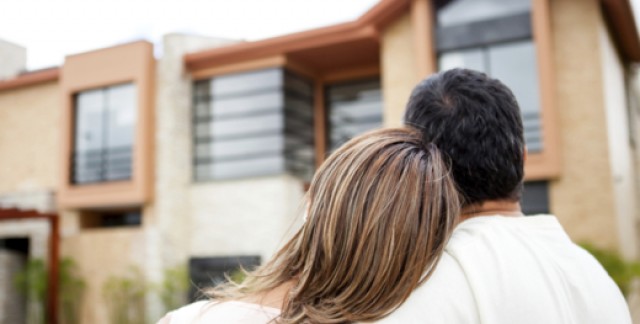 6 questions to ask before buying a home