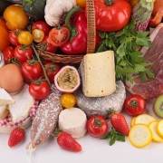 How can nutritional choices affect arthritis?