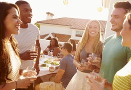 Organizing class reunions: saving time and money