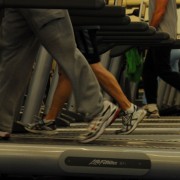 Advantages and disadvantages of buying a treadmill