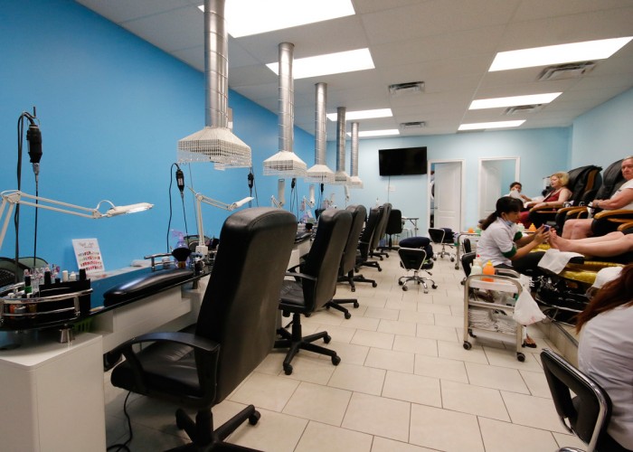 Vienny Nails & Spa Maple Ridge Business Story
