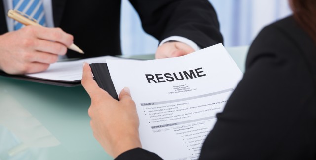 Comment obtenir votre premier emploi une fois diplômé