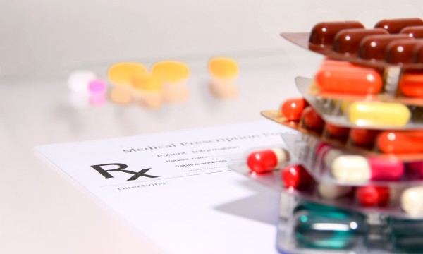 Comment différencier une surdose d'un AVC