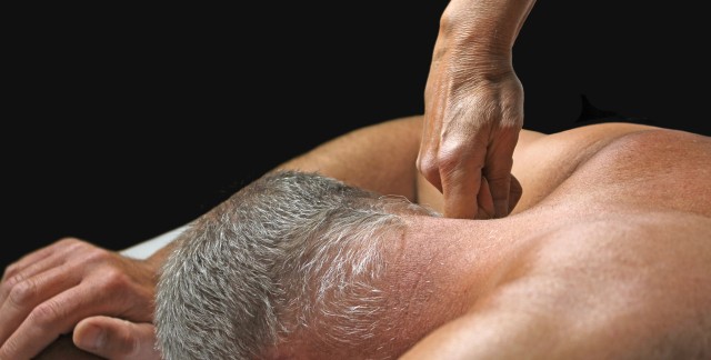 Étirements pour les douleurs cervicales
