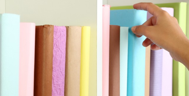 4 façons créatives de mieux organiser votre bibliothèque