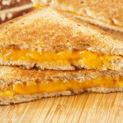 4 ajouts délectables pour un grilled cheese savoureux