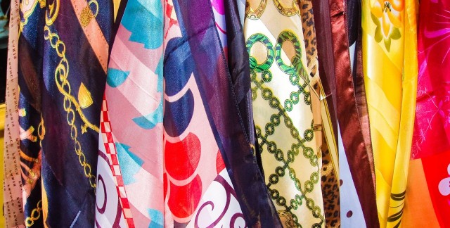 Comment choisir des accessoires printaniers pour femme pour rehausser votre style